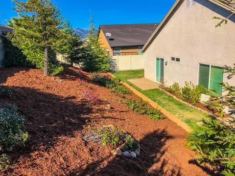 502 River Park Dr, Redding, CA 96003 photo 28