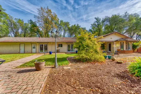 4350 Alta Campo Dr, Redding, CA 96002 photo 17
