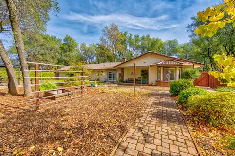 4350 Alta Campo Dr, Redding, CA 96002 photo 20