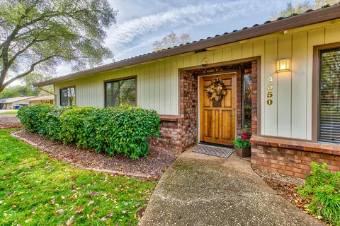 4350 Alta Campo Dr, Redding, CA 96002 photo 4