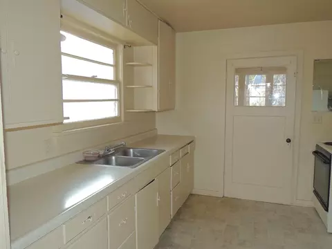 24908 Long St, Fall River Mills, CA 96028 photo 3