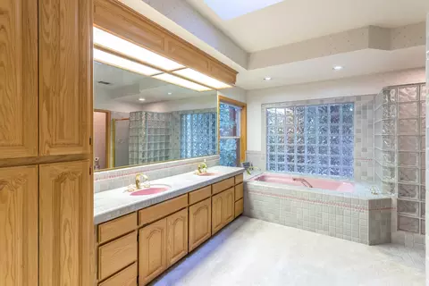 2443 Pinion Ct, Redding, CA 96002 photo 16