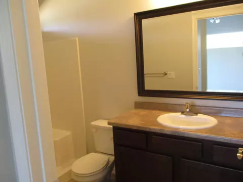 1045 Deodar Way, Redding, CA 96003 photo 17