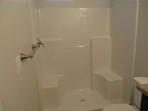 1045 Deodar Way, Redding, CA 96003 photo 18