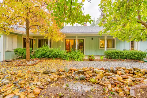 5550 Trish Ct, Redding, CA 96003 photo 39