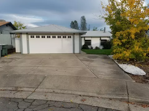 5371 Stonethrow Ct, Redding, CA 96003 photo 1