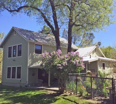 13148 S Fork Rd, Igo, CA 96047 photo 1
