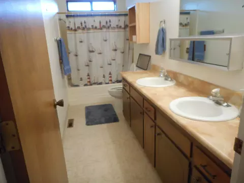 8847 Quail Valley Rd, Redding, CA 96002 photo 13