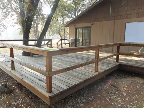 8847 Quail Valley Rd, Redding, CA 96002 photo 1