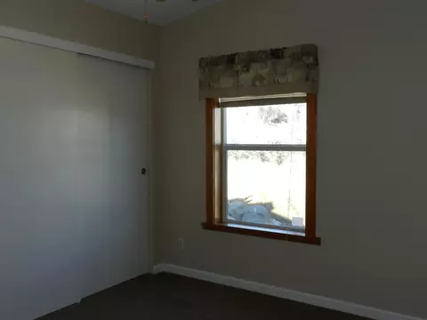 12489 Squirrel Ln, Whitmore, CA 96096 photo 9