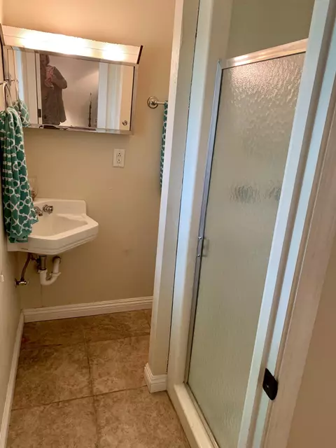 1755 Mesa St, Redding, CA 96001 photo 13