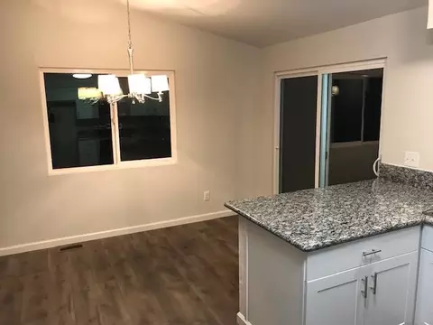 866 Redwood, Redding, CA 96003 photo 14