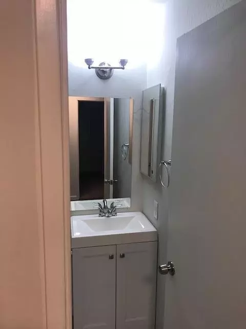 866 Redwood, Redding, CA 96003 photo 24