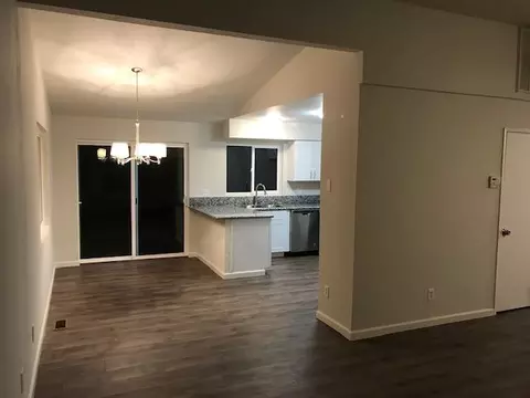 866 Redwood, Redding, CA 96003 photo 8