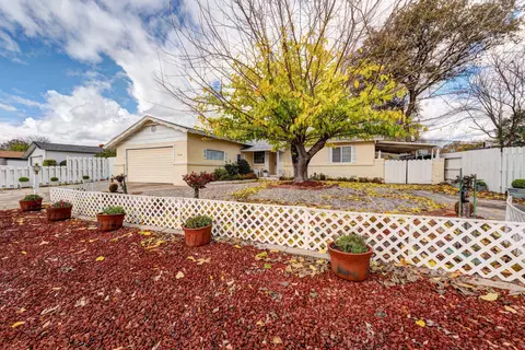2126 Wilder Dr, Redding, CA 96001 photo 3