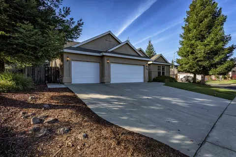 508 Casa Buena St, Redding, CA 96003 photo 28