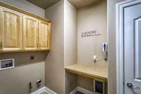 508 Casa Buena St, Redding, CA 96003 photo 13