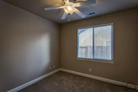 508 Casa Buena St, Redding, CA 96003 photo 15