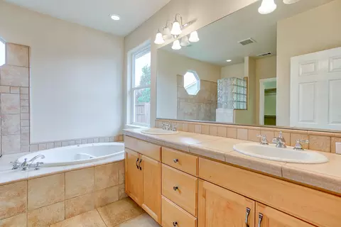 4599 Eel Ct, Redding, CA 96002 photo 15