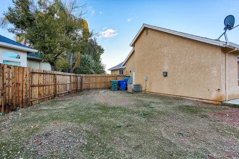 4599 Eel Ct, Redding, CA 96002 photo 18