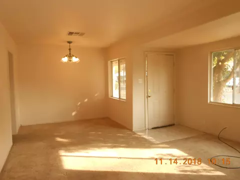 1107 2nd St, Redding, CA 96002 photo 2