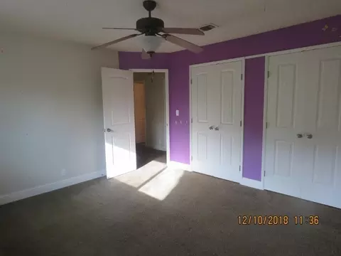 2143 Galaxy Way, Redding, CA 96002 photo 2