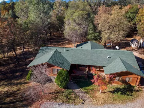 13264 Opal Way, Redding, CA 96003 photo 3