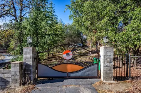 13264 Opal Way, Redding, CA 96003 photo 1