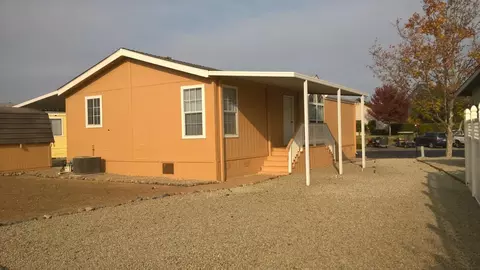 828 Butternut Trl, Redding, CA 96003 photo 2