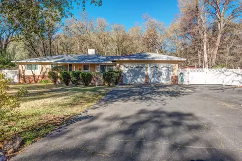 1862 Canyon Rd, Redding, CA 96001 photo 2