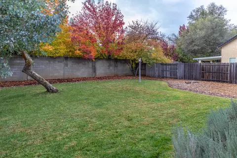 4554 Big Horn, Redding, CA 96002 photo 12