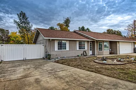 3650 Lake Forest Dr, Redding, CA 96003 photo 2