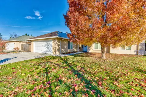2662 Rhinestone Way, Redding, CA 96001 photo 3