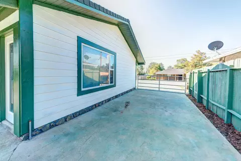 5758 Cascade Dr, Redding, CA 96003 photo 16