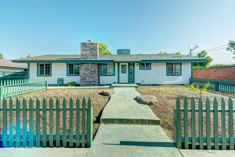 5758 Cascade Dr, Redding, CA 96003 photo 1