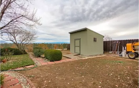 728 Collyer Dr, Redding, CA 96003 photo 5