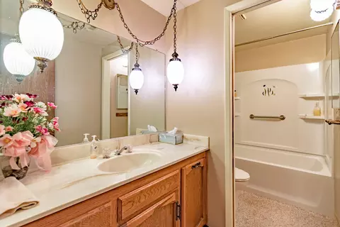 2522 Clara Ct, Redding, CA 96002 photo 18