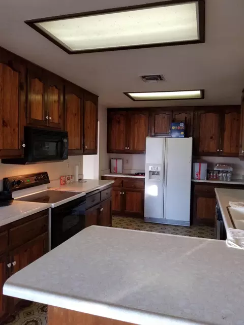 10657 Oak Run Rd, Oak Run, CA 96069 photo 9