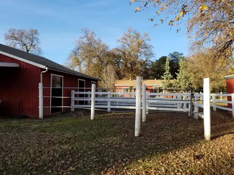 10657 Oak Run Rd, Oak Run, CA 96069 photo 31