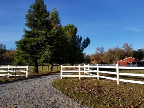 10657 Oak Run Rd, Oak Run, CA 96069 photo 45