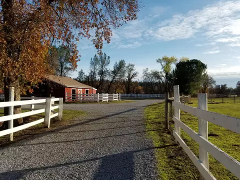 10657 Oak Run Rd, Oak Run, CA 96069 photo 40