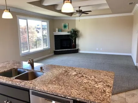 223 Mill Valley Pkwy, Redding, CA 96003 photo 3