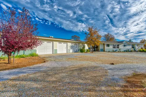 11707 Homestead Ln, Redding, CA 96003 photo 34