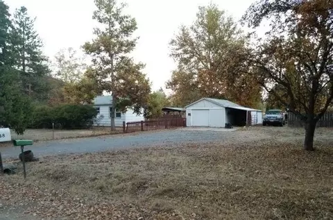 238 Walters Ln, Yreka, CA 96097 photo 1