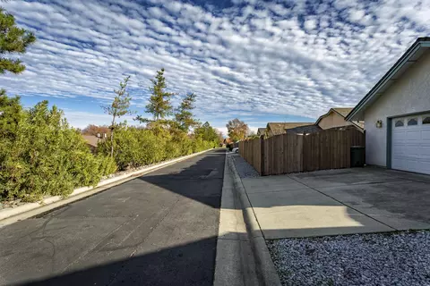 1728 Vera Cruz Trl, Redding, CA 96003 photo 21