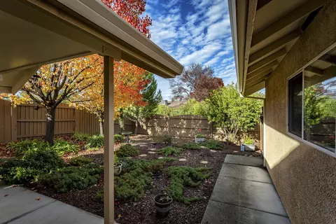 1728 Vera Cruz Trl, Redding, CA 96003 photo 17