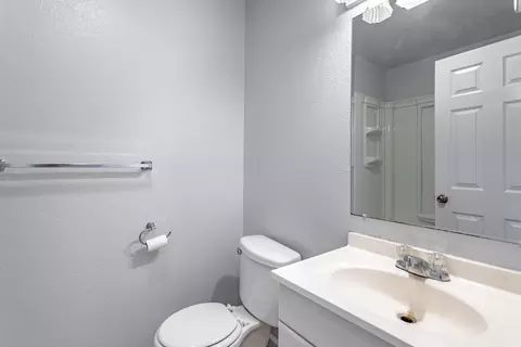 1687 Manter Dr, Anderson, CA 96007 photo 7