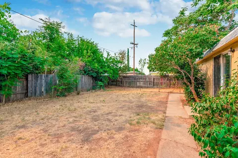 1687 Manter Dr, Anderson, CA 96007 photo 9