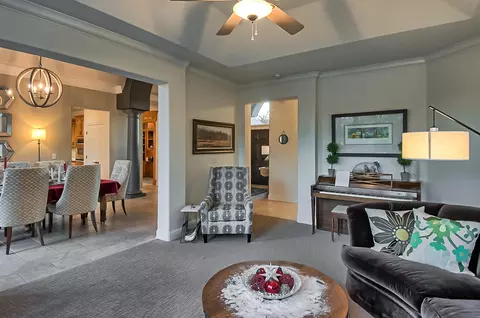 15470 Middletown Park Dr, Redding, CA 96001 photo 9