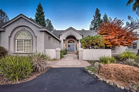 15470 Middletown Park Dr, Redding, CA 96001 photo 3